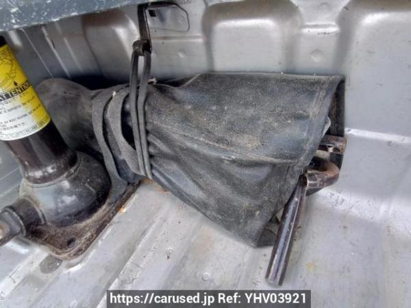 Used 2005 AT toyota regiusace-van KDH205V Image[40]