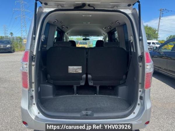 Used 2007 AT toyota noah ZRR70G Image[6]
