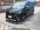 Toyota Voxy ZRR80W