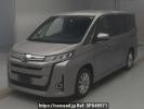 Toyota Noah ZWR90W