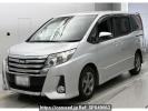 Toyota Noah ZRR85W
