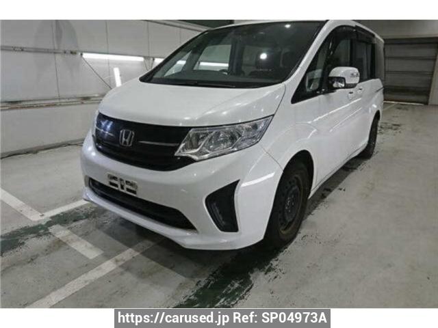 Buy Used 2019 Honda Step WGN RP2 (SP04973A) - Carused.jp