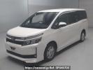Toyota Voxy ZRR80G