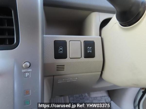 Used 2007 AT toyota noah ZRR75G Image[28]