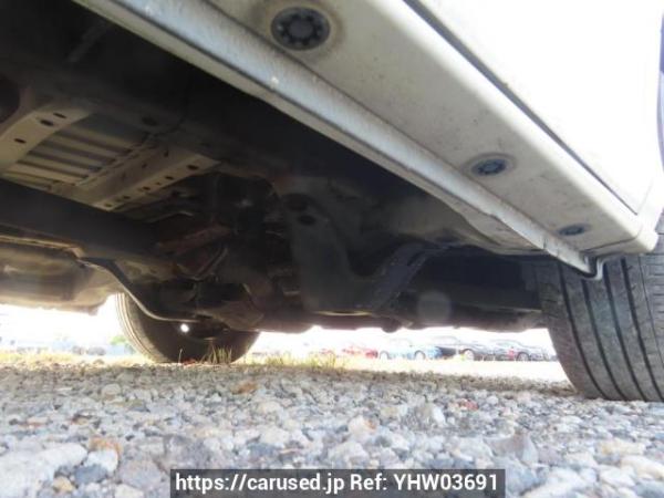 Used 2004 AT toyota alphard MNH10W Image[38]