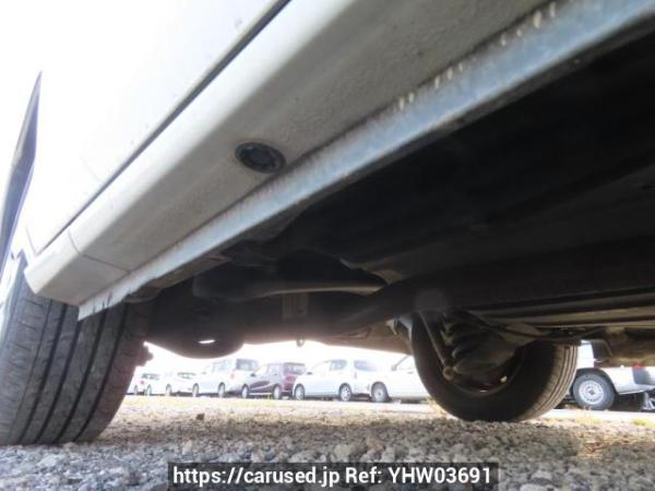 Used 2004 AT toyota alphard MNH10W Image[39]