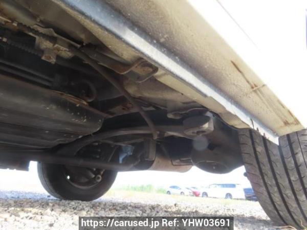 Used 2004 AT toyota alphard MNH10W Image[40]