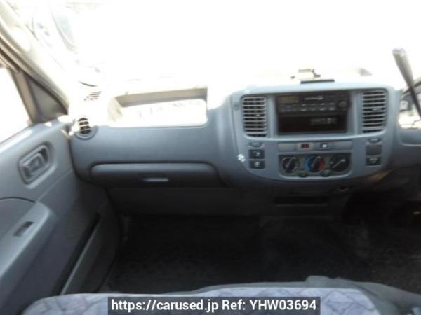 Used 2004 AT nissan caravan-bus DWGE25 Image[15]
