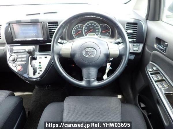 Used 2005 AT toyota wish ZNE10G Image[19]