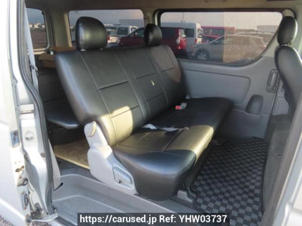 Used 2005 AT toyota regiusace-van TRH200V Image[18]