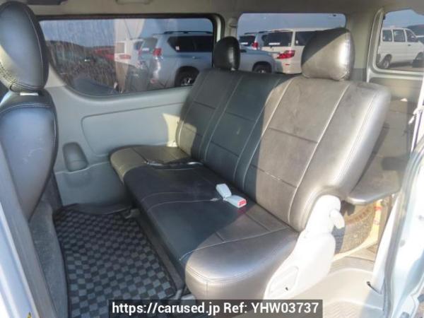 Used 2005 AT toyota regiusace-van TRH200V Image[20]