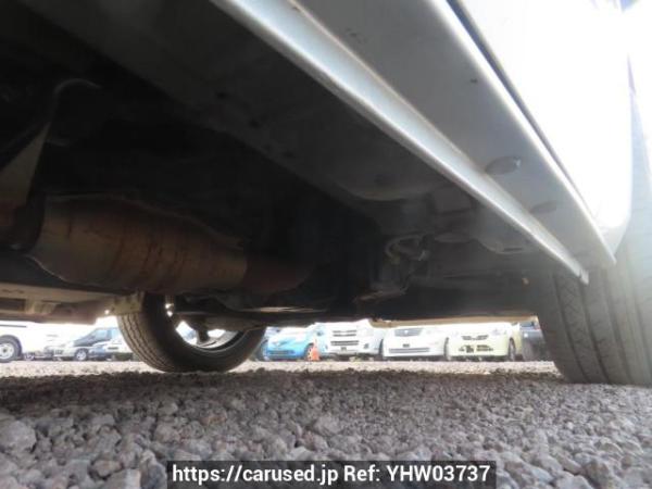 Used 2005 AT toyota regiusace-van TRH200V Image[41]