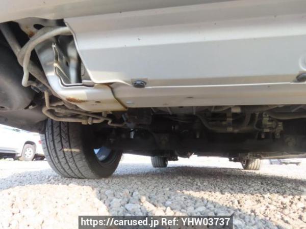 Used 2005 AT toyota regiusace-van TRH200V Image[44]