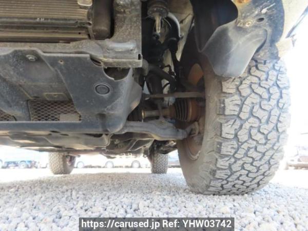 Used 2005 AT toyota hilux-surf TRN215W Image[36]