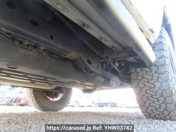 Used 2005 AT toyota hilux-surf TRN215W Image[40]