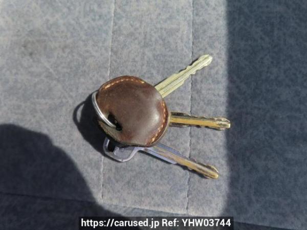 Used 2003 AT toyota regiusace-van TRH112V Image[25]