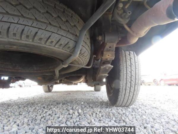 Used 2003 AT toyota regiusace-van TRH112V Image[37]