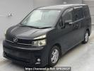 Toyota Voxy ZRR70G