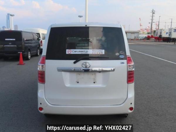 Used 2009 AT toyota noah ZRR70G Image[5]