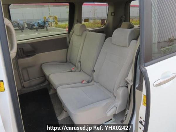 Used 2009 AT toyota noah ZRR70G Image[19]
