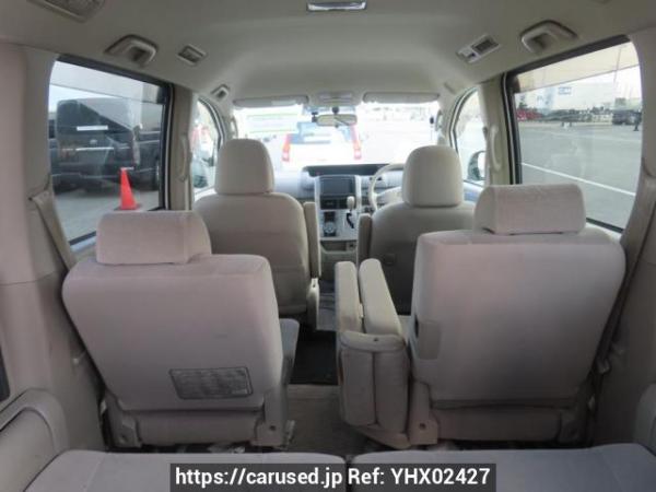 Used 2009 AT toyota noah ZRR70G Image[22]