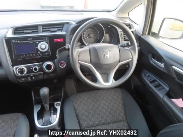 Used 2014 AT honda fit GK3 Image[18]