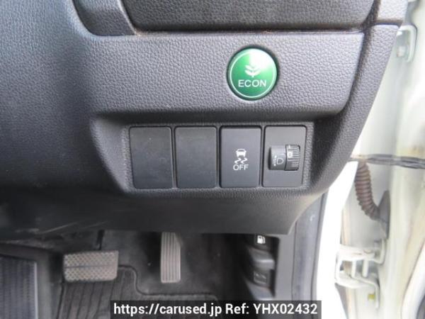 Used 2014 AT honda fit GK3 Image[24]