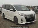 Toyota Noah ZRR85W