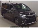 Toyota Voxy ZRR80W