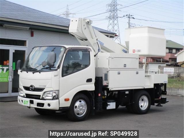 2017 Hino DUTRO XZU600X