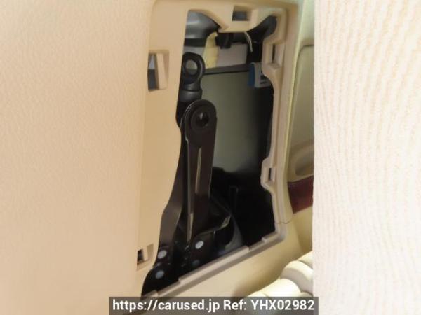 Used 2009 AT toyota alphard GGH20W Image[41]