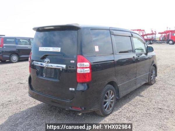 Used 2010 AT toyota noah ZRR70W Image[6]