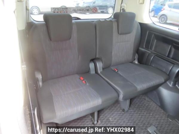Used 2010 AT toyota noah ZRR70W Image[15]