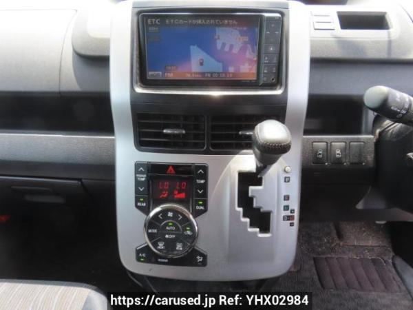 Used 2010 AT toyota noah ZRR70W Image[19]