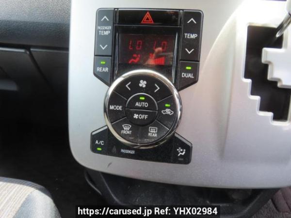 Used 2010 AT toyota noah ZRR70W Image[22]