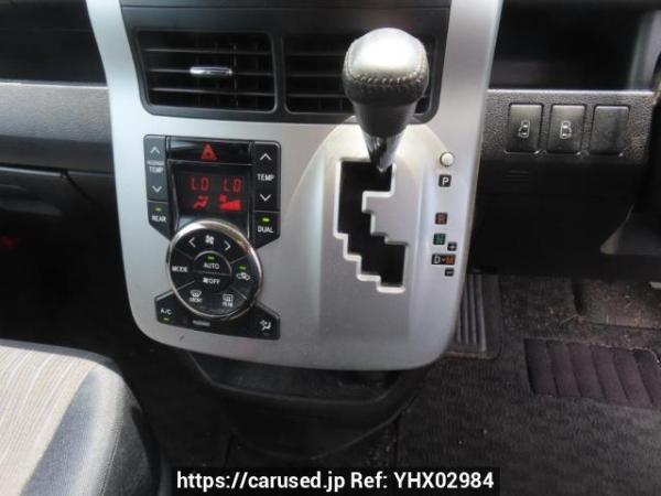 Used 2010 AT toyota noah ZRR70W Image[23]