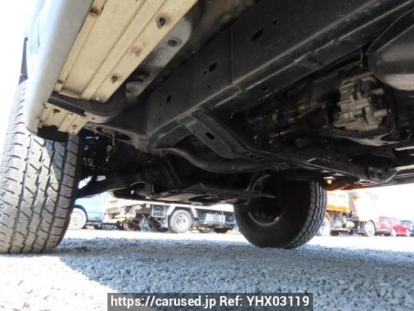 Used 2005 AT toyota hilux-surf TRN215W Image[33]