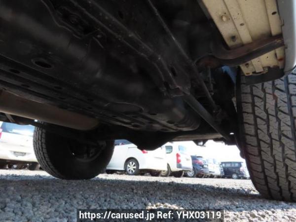 Used 2005 AT toyota hilux-surf TRN215W Image[36]
