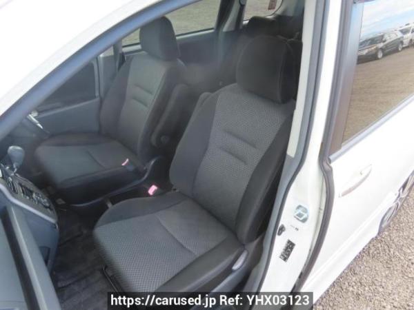 Used 2008 AT toyota noah ZRR70W Image[16]