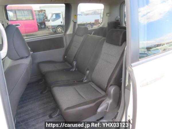 Used 2008 AT toyota noah ZRR70W Image[20]