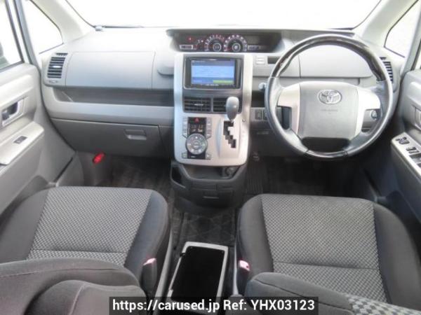Used 2008 AT toyota noah ZRR70W Image[23]