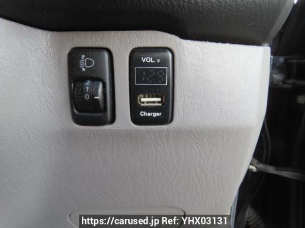 Used 2005 AT toyota hilux-surf TRN215W Image[28]