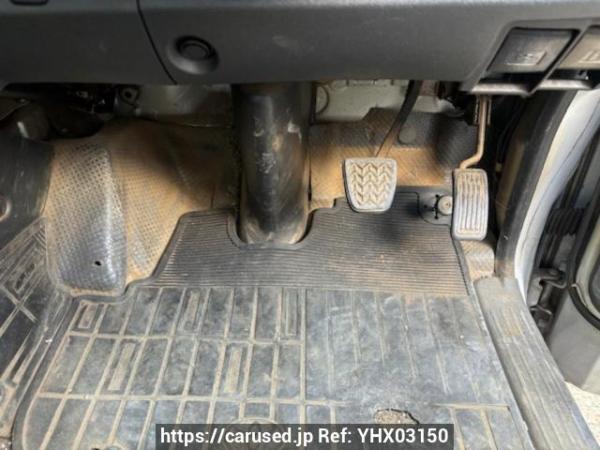 Used 2006 AT toyota hiace-van KDH205V Image[13]