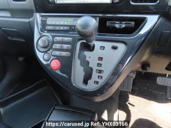 Used 2003 AT toyota wish ZNE10G Image[23]