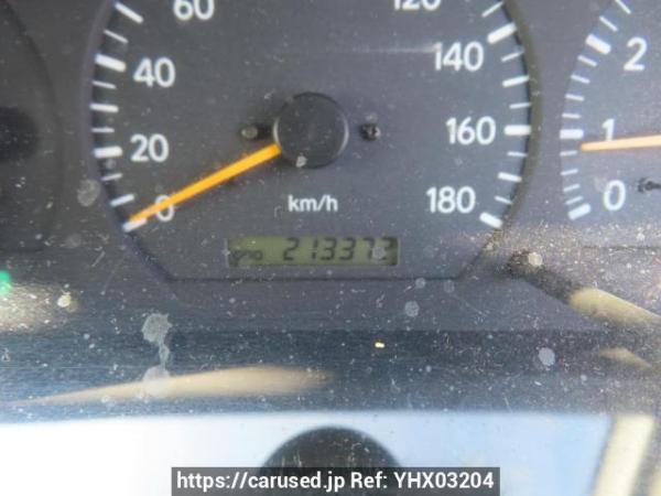 Used 2004 AT toyota hiace-van TRH112V Image[25]