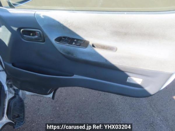 Used 2004 AT toyota hiace-van TRH112V Image[29]