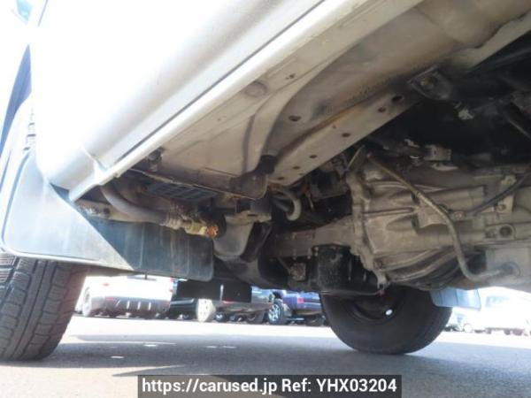 Used 2004 AT toyota hiace-van TRH112V Image[38]