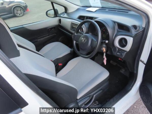 Used 2012 AT toyota vitz NSP130 Image[14]