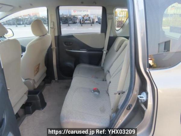 Used 2005 AT toyota ractis SCP100 Image[18]