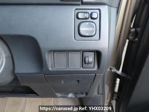 Used 2005 AT toyota ractis SCP100 Image[30]